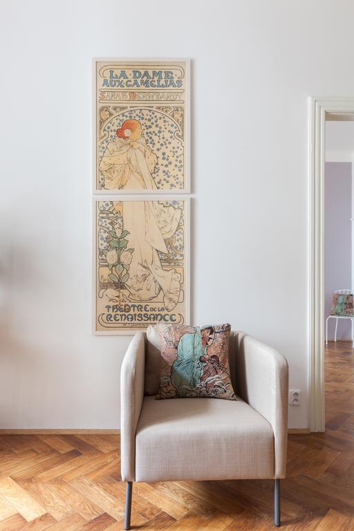 My Mucha'S Old Prague Gallery Ruang foto